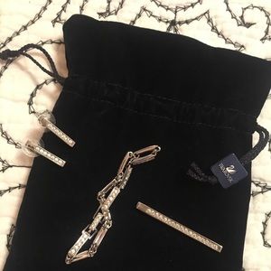 Beautiful Swarovski crystal set